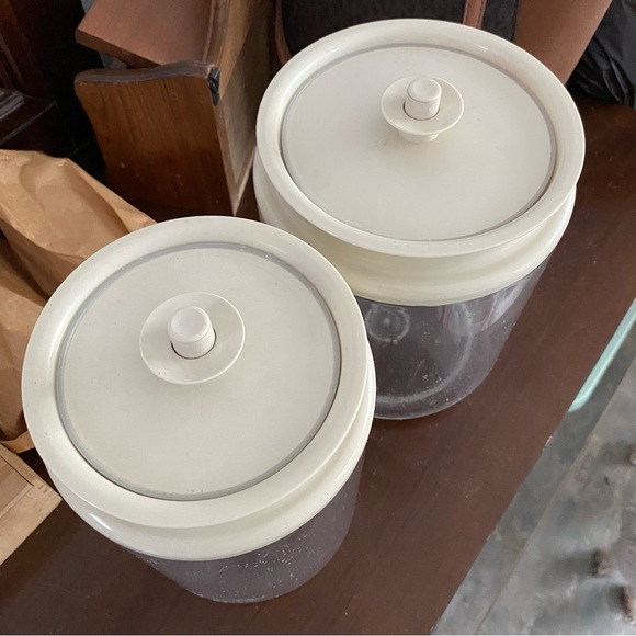 3 Tupperware Canisters - Picture 10 of 14